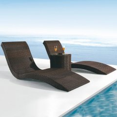 Шезлонг из искусственного ротанга V-306